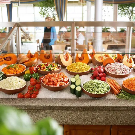 Inn Landzeit Restaurant 3*