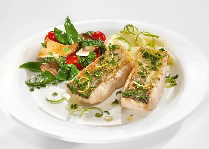 イン ランドツァイト レストラン アンガート 3*